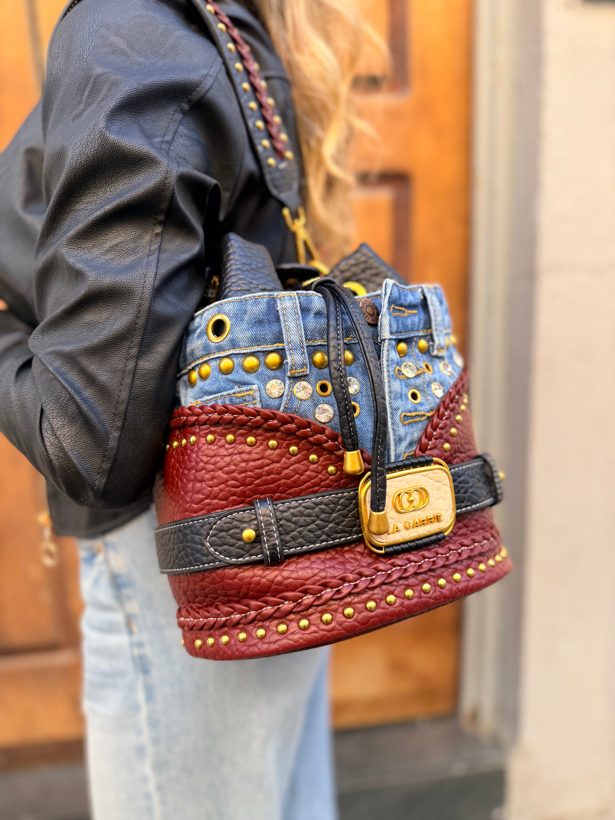 La carrie secchiello jeans bordeux