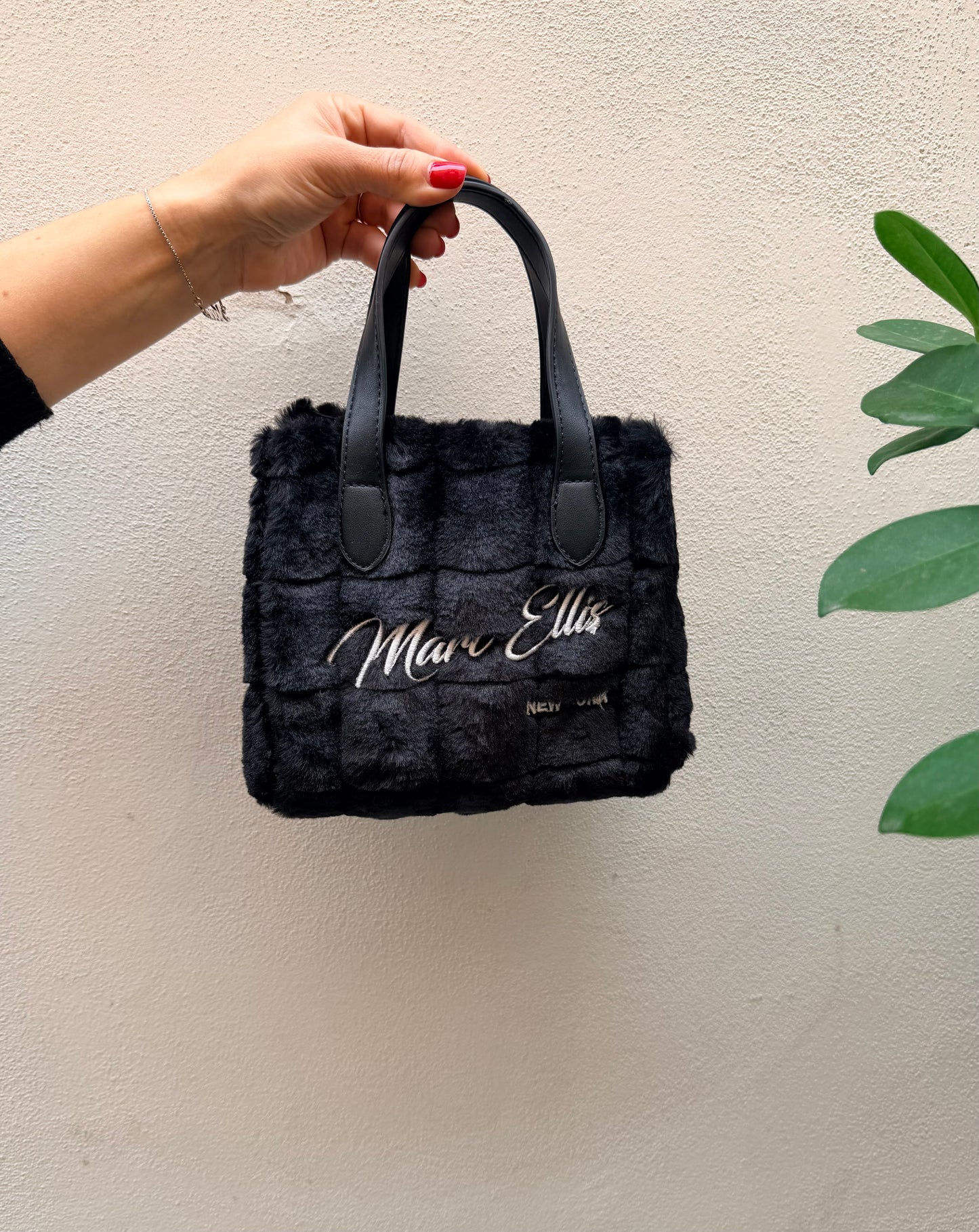 Marc Ellis Buby hair S