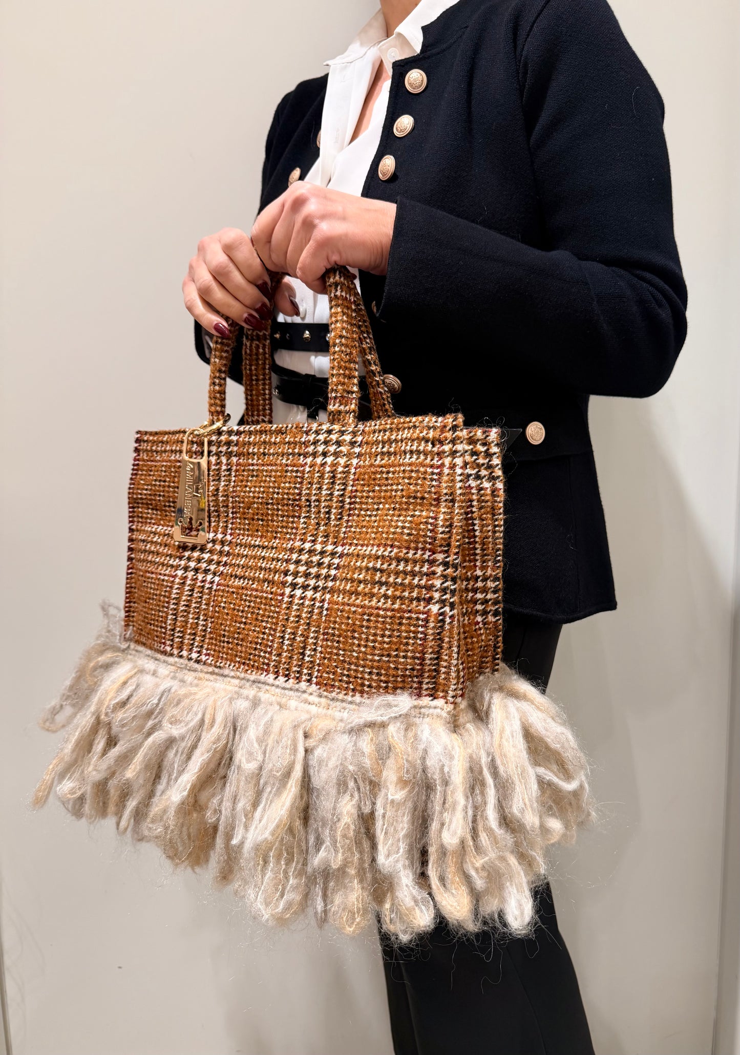 La Milanesa Sissi Galles