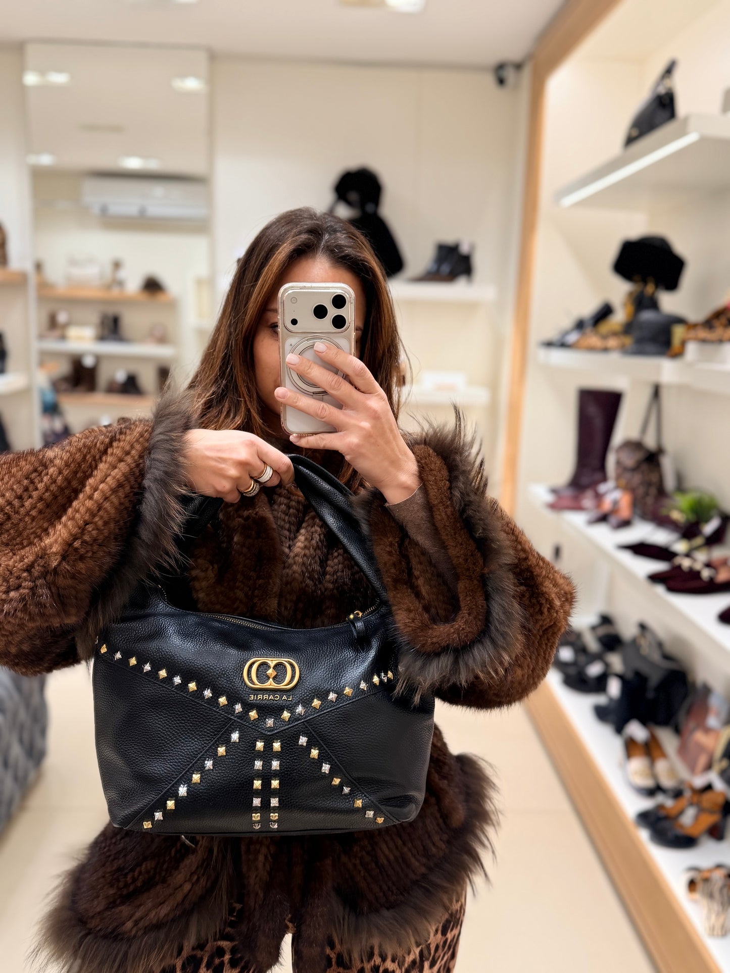 La carrie bag borchie