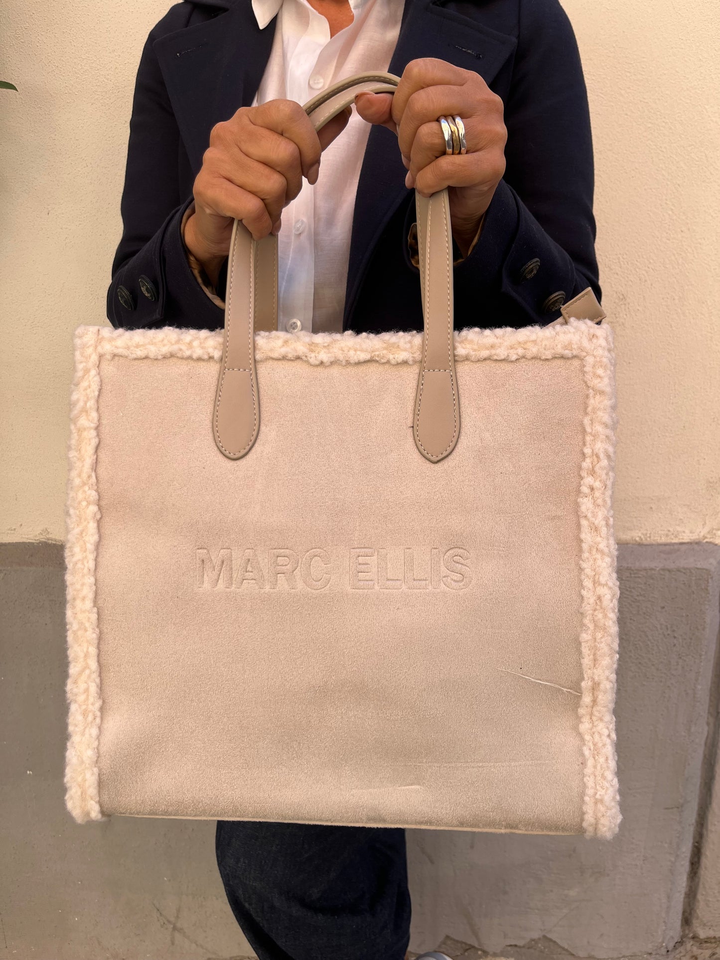 Marc Ellis buby L burro