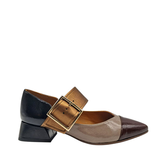 Chie Mihara Hebas brown