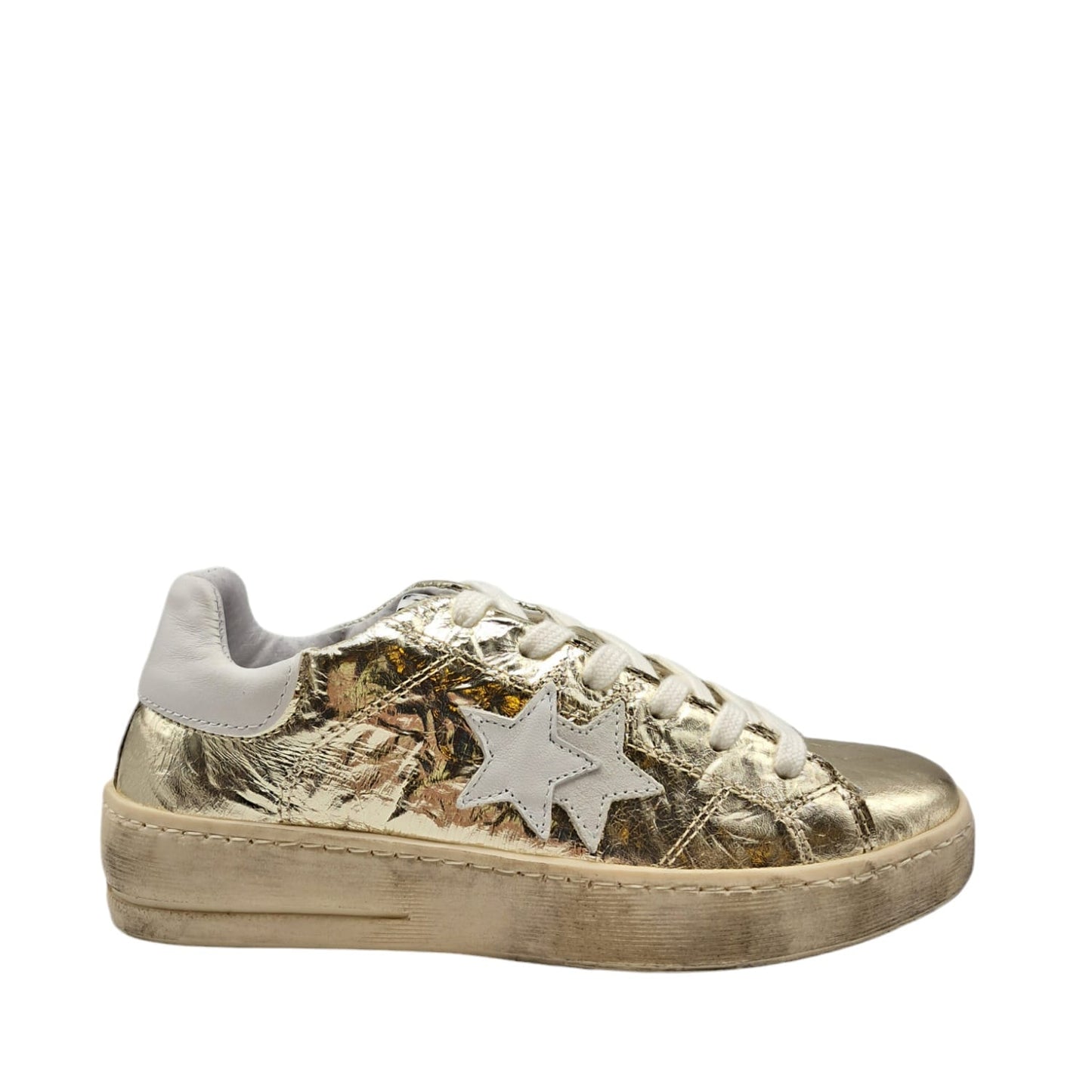 2Star Sneaker in pelle laminata oro