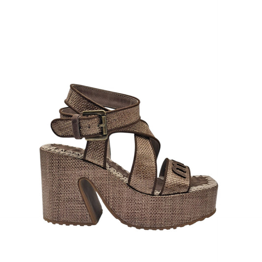 Mou raffia platform
