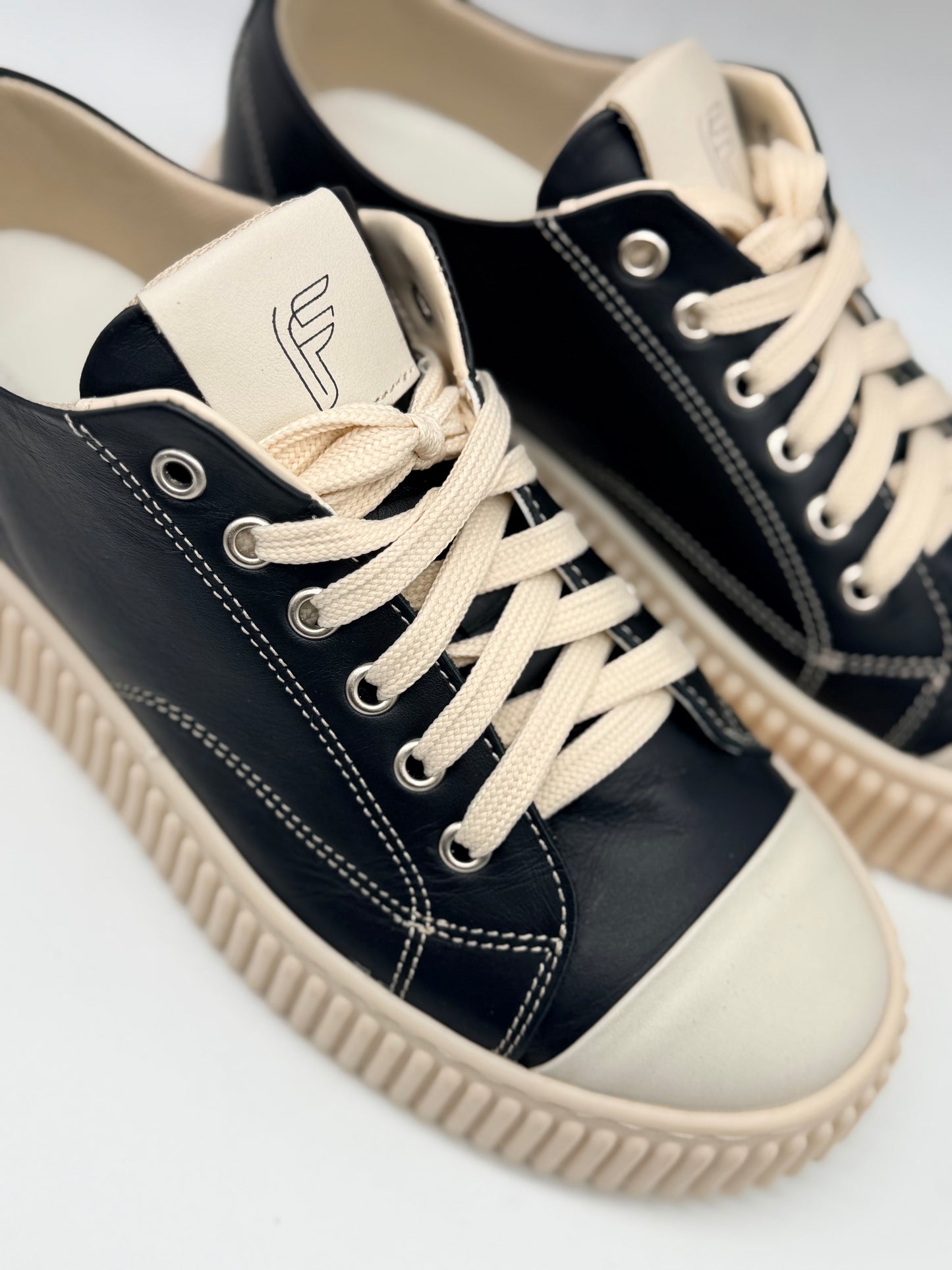 Federica Falcetti sneakers nera