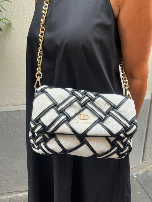 La carrie canvas black