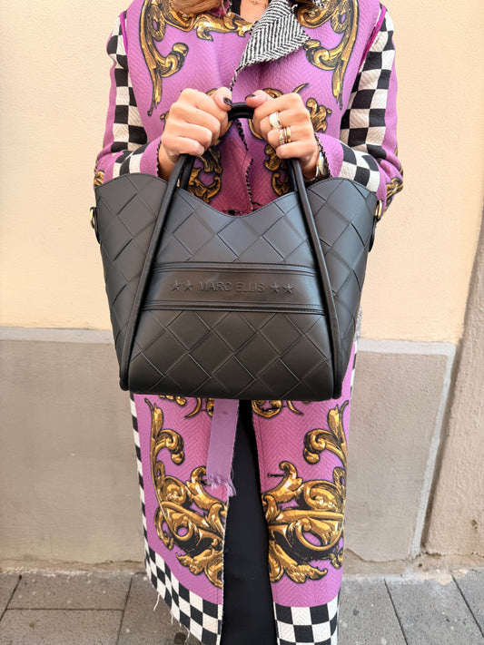 Marc Ellis basket plait