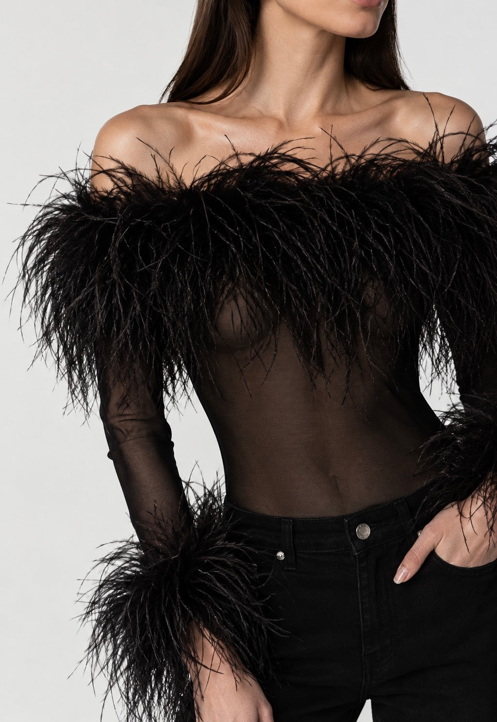 TWENTY FOUR HAITCH body piume