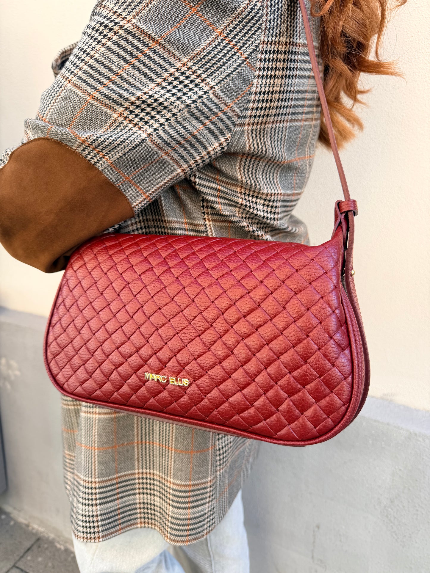 Marc Ellis mavira plot