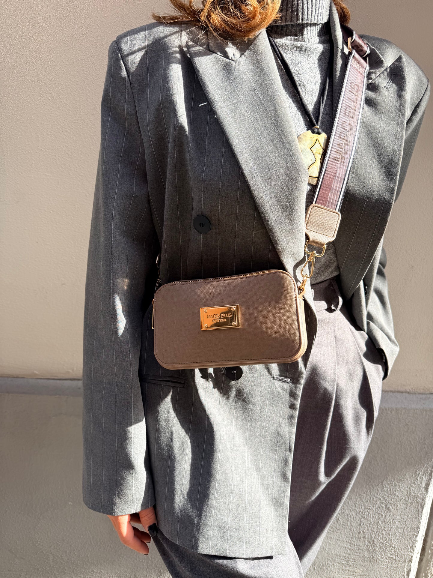 Marc Ellis flat Marc